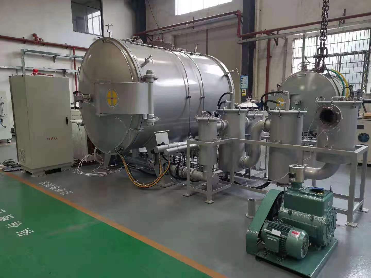 750*750*2000mm ，1600℃碳化爐出廠前調(diào)試